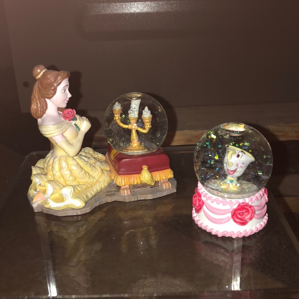 Disney Belle Snow Globe Set